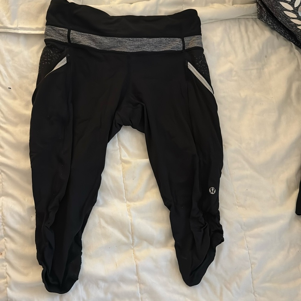Lululemon capris